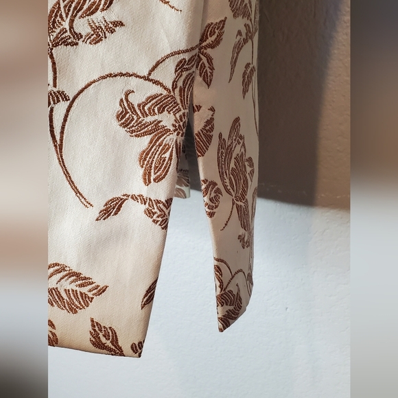 ALEX NEW YORK Cream Cognac Embroidered Satin  Eccentric Blazer Jacket Size 6 - Picture 7 of 11